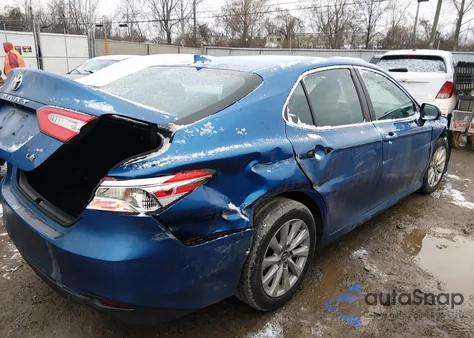 2019 Toyota Camry Le from USA, damaged, VIN 4T1B11HK3KU199165